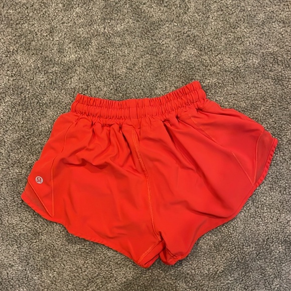 LULULEMON - Picture 2 of 2